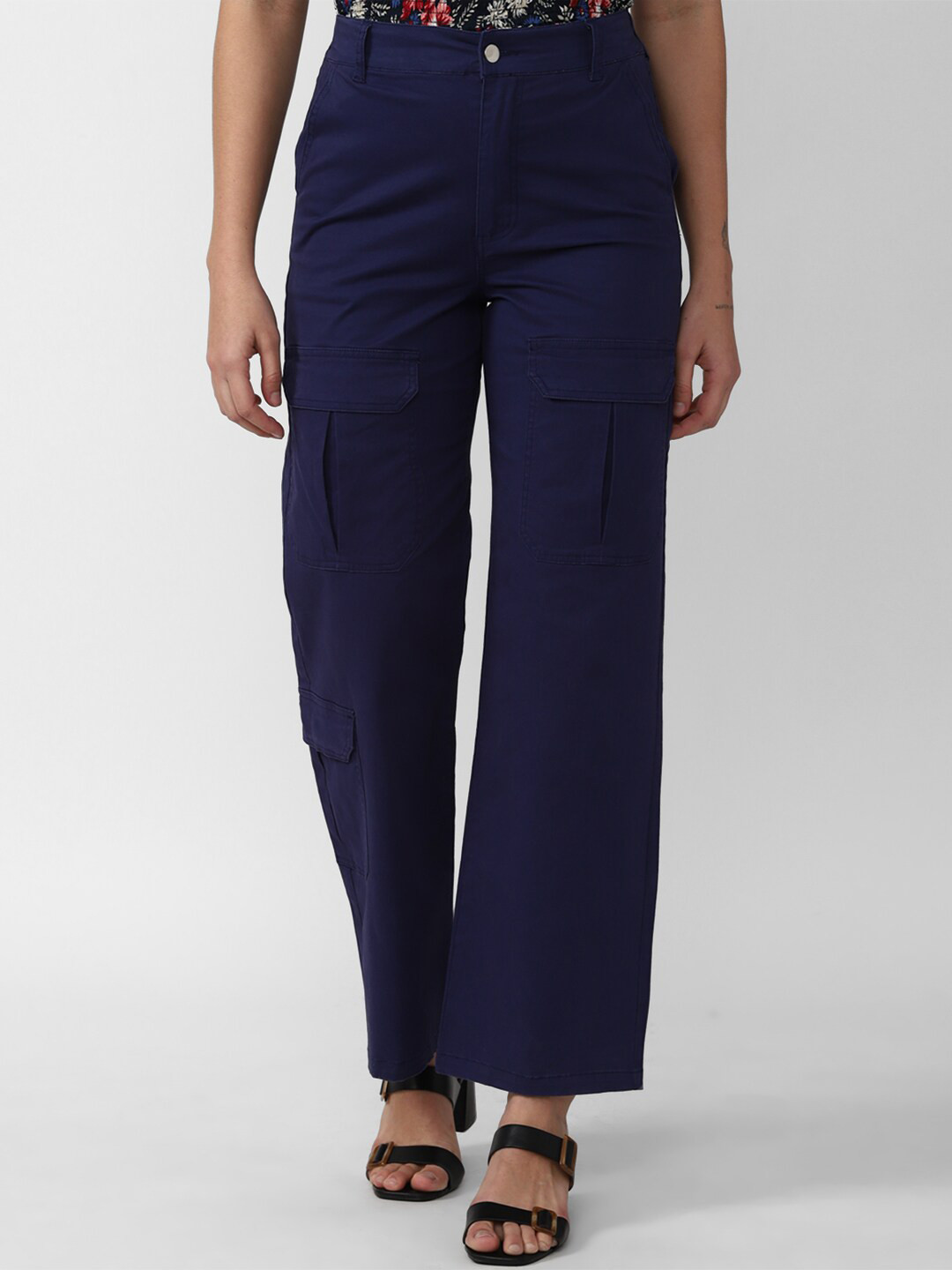 FOREVER 21 Women Dark Shade Regular Fit Jeans