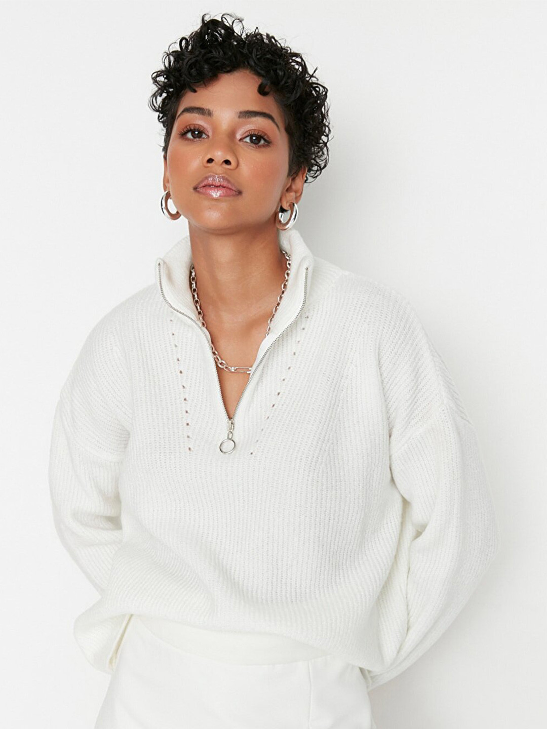 Trendyol Women Off White Acrylic Pullover