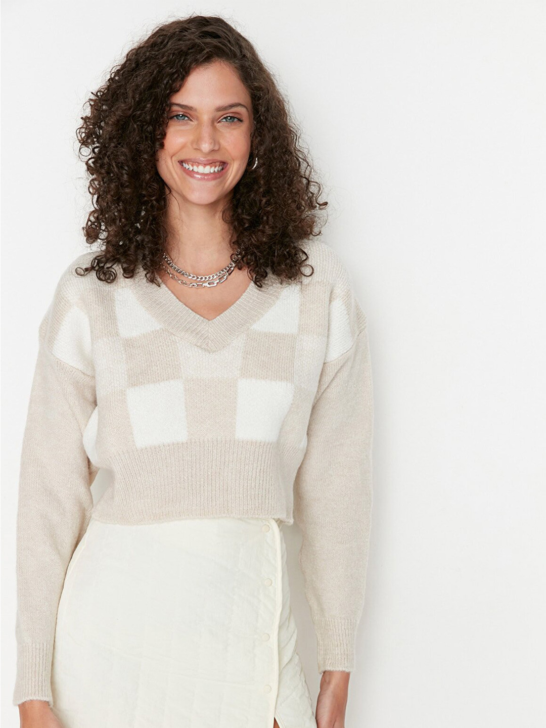 Trendyol Women Cream-Coloured & Off White Checked Crop Pullover