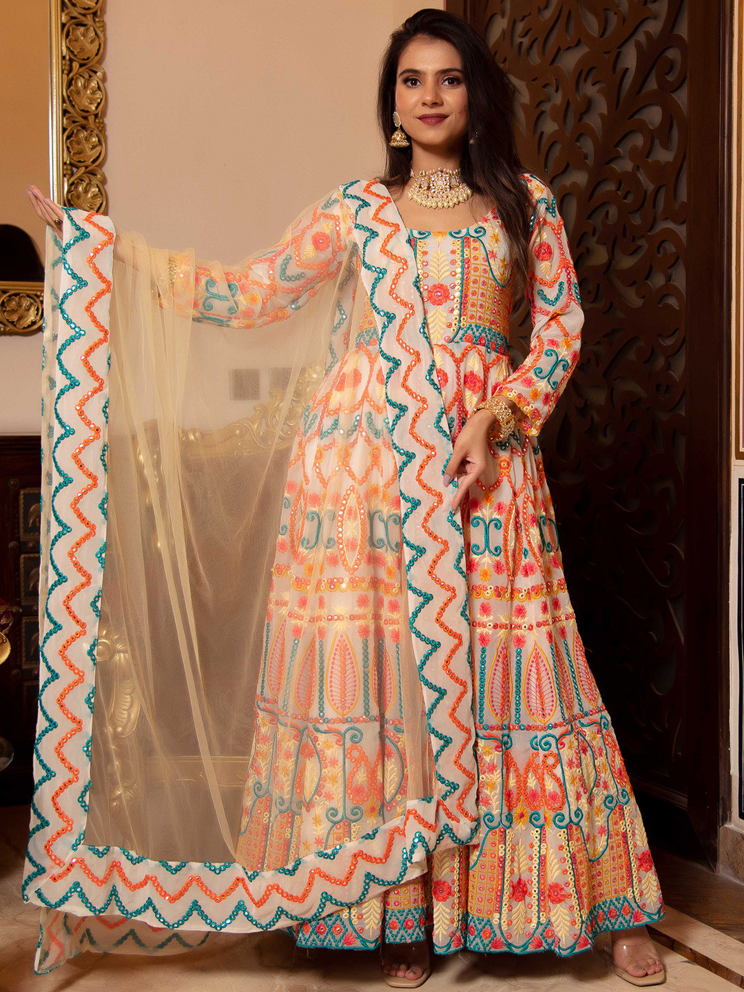 Calmna Women Off White & Peach Embroidered Georgette Anarkali Kurta With Dupatta