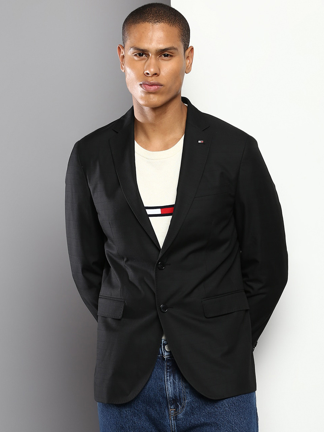 Tommy Hilfiger Men Black Solid Single-Breasted Blazer