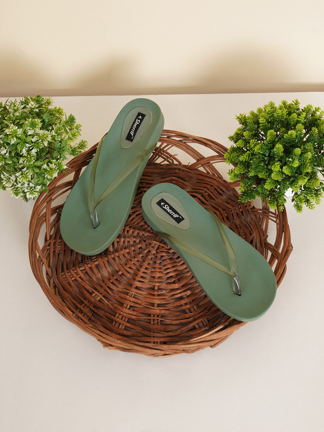 Sherrif Shoes Women Green Thong Flip-Flops