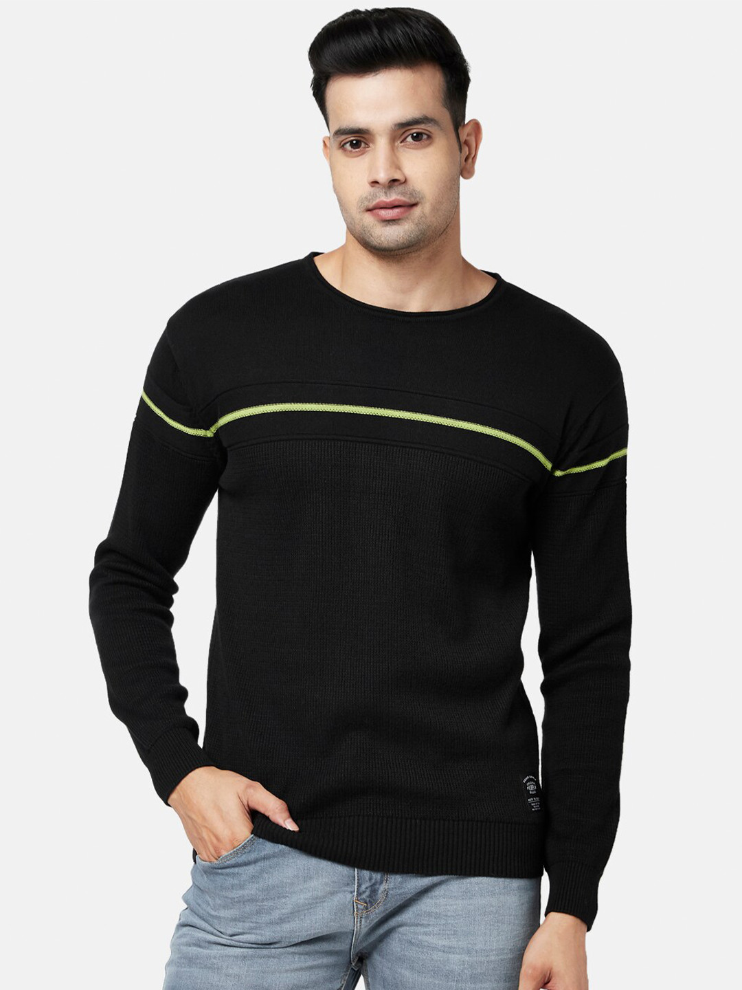 People Men Black & Lime Green Solid Cotton Pullover