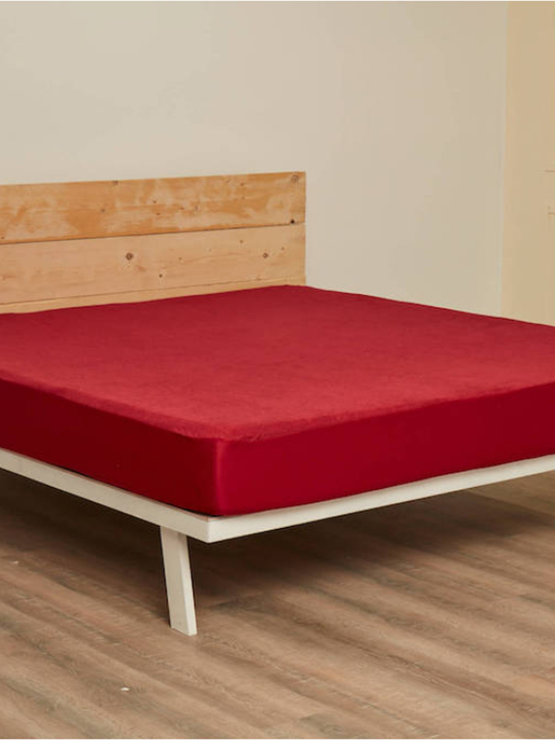 wakefit Maroon Solid Cotton Water-Proof Mattress Protector