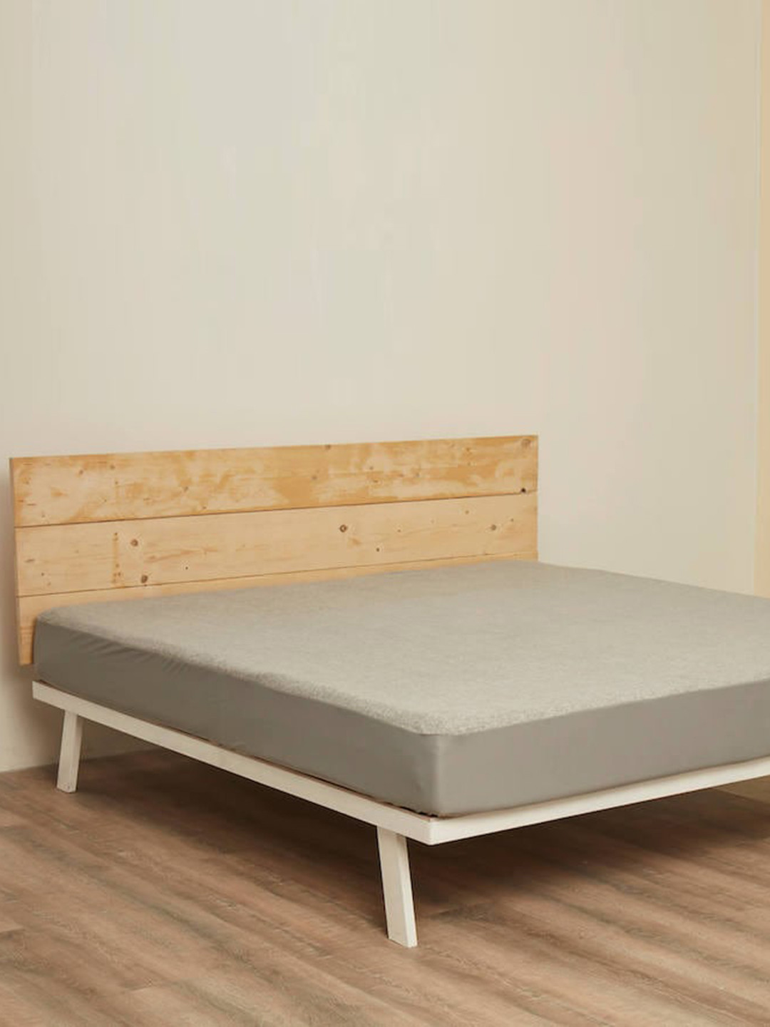 wakefit Grey Solid Water Proof King Size Mattress Protector