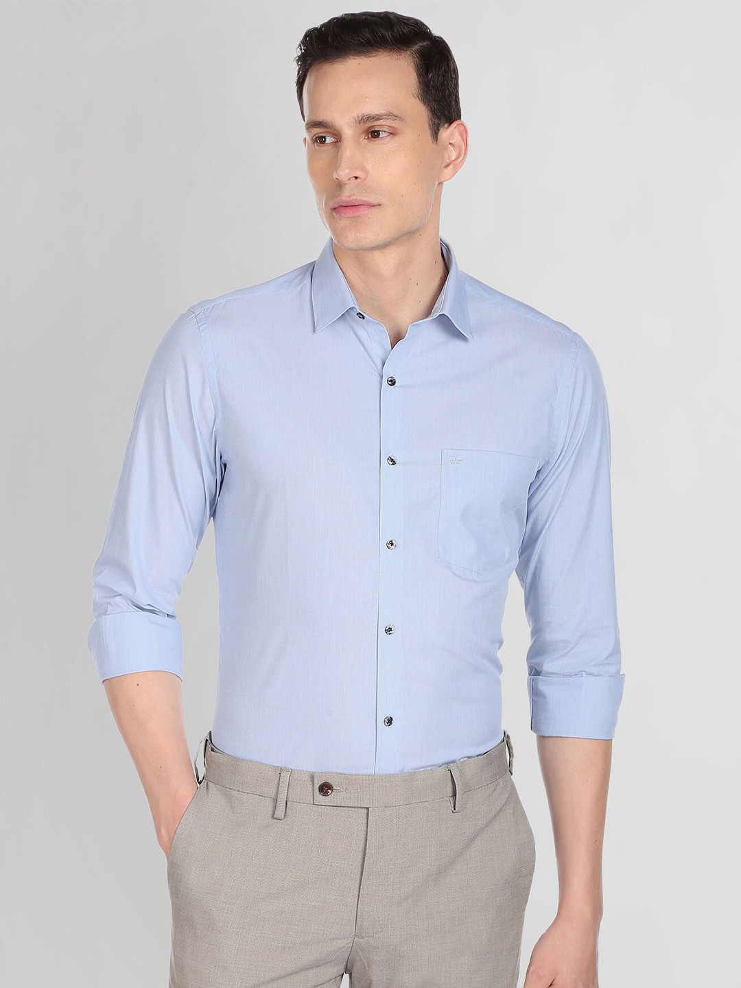 Arrow Men Blue Solid Cotton Long Sleeves Formal Shirt