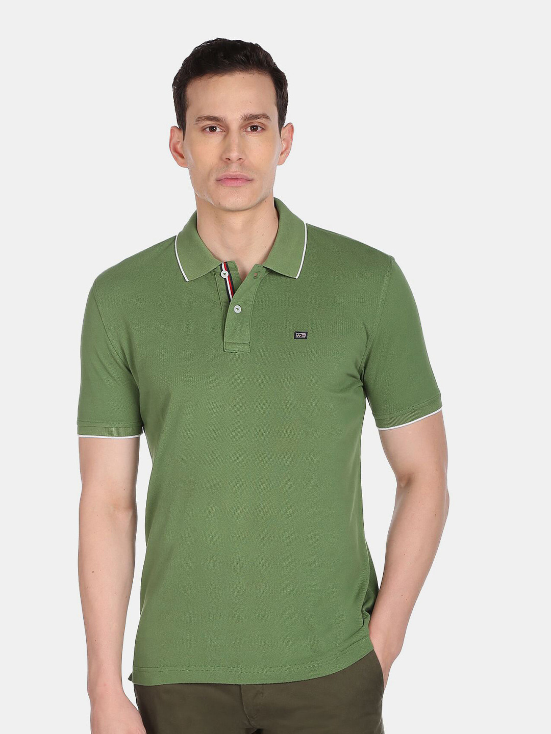 Arrow Sport Men Green Solid Polo Collar Cotton T-shirt
