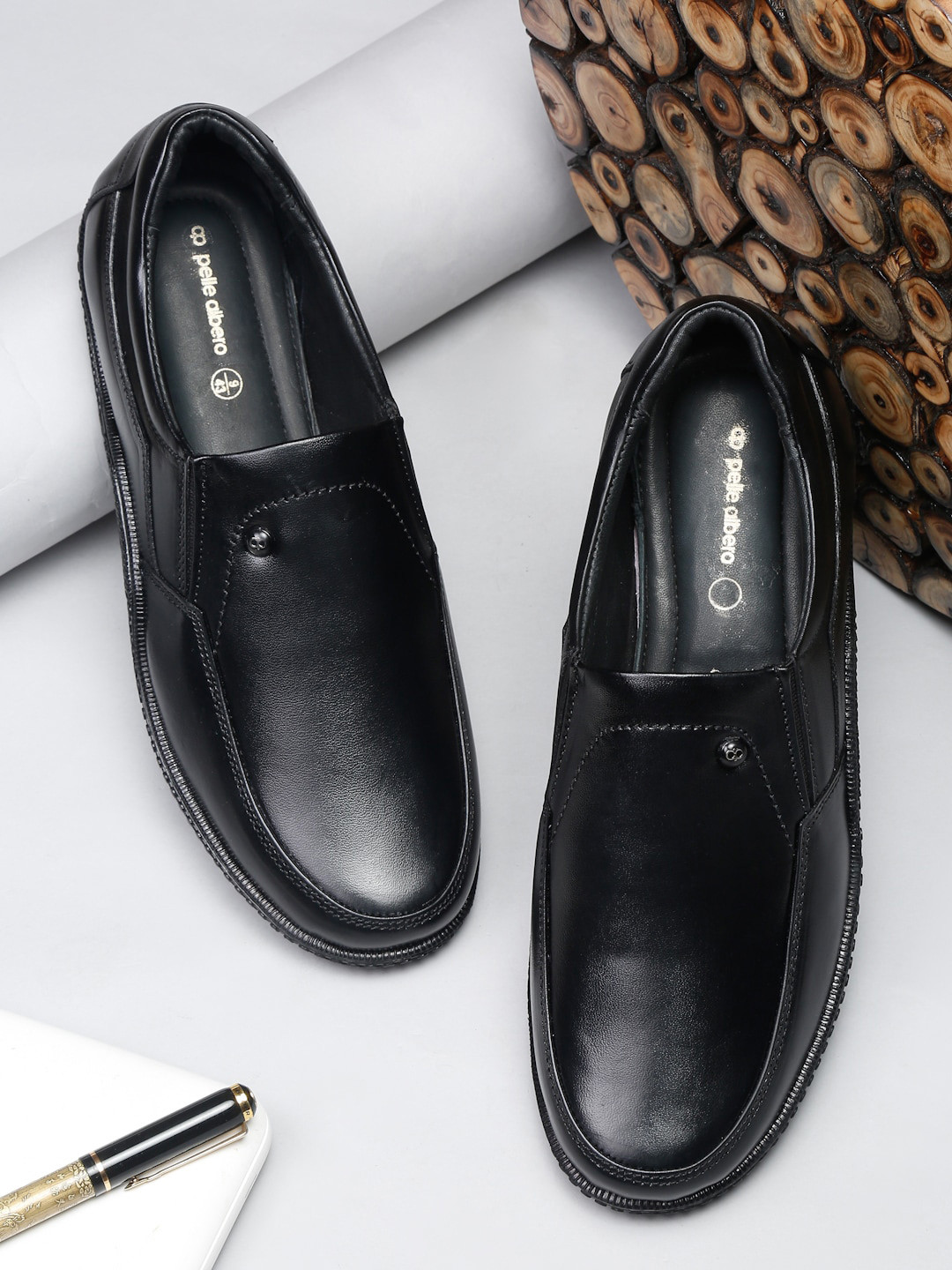 pelle albero Men Black Solid Formal Moccasin Slip-On