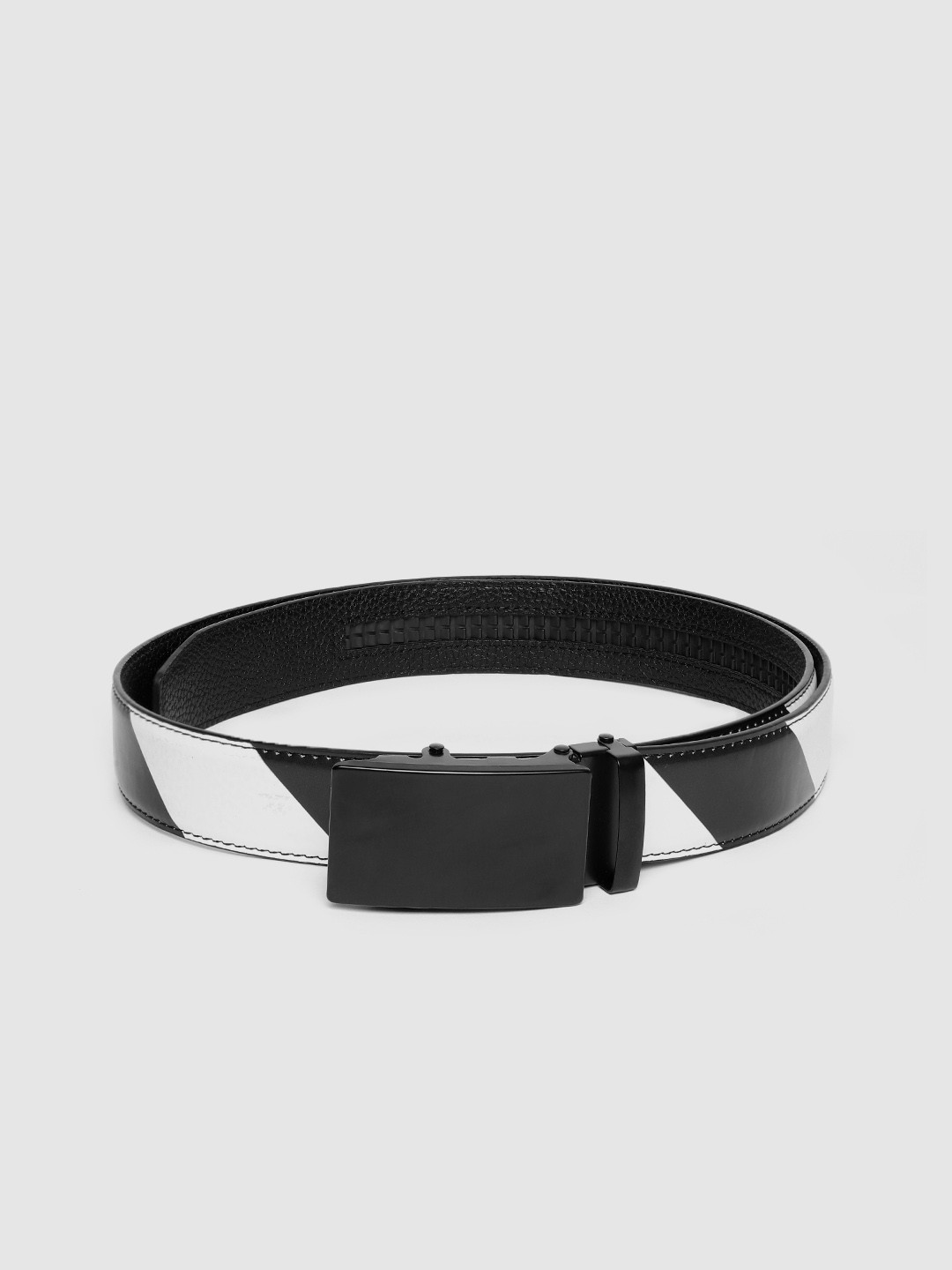 HIGHLANDER Men Black & White Striped Belt