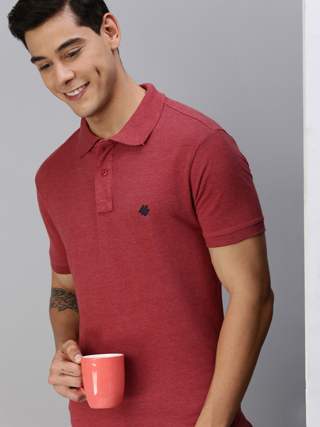 ONN Men Maroon Solid Polo Collar T-shirt