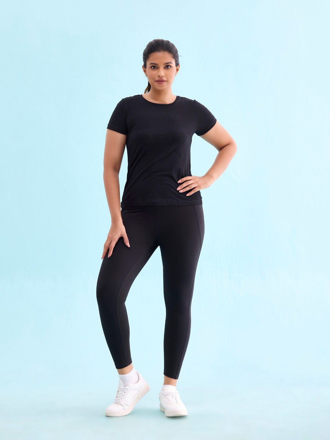 Go Colors Women Plus Size Solid High-Rise Tights