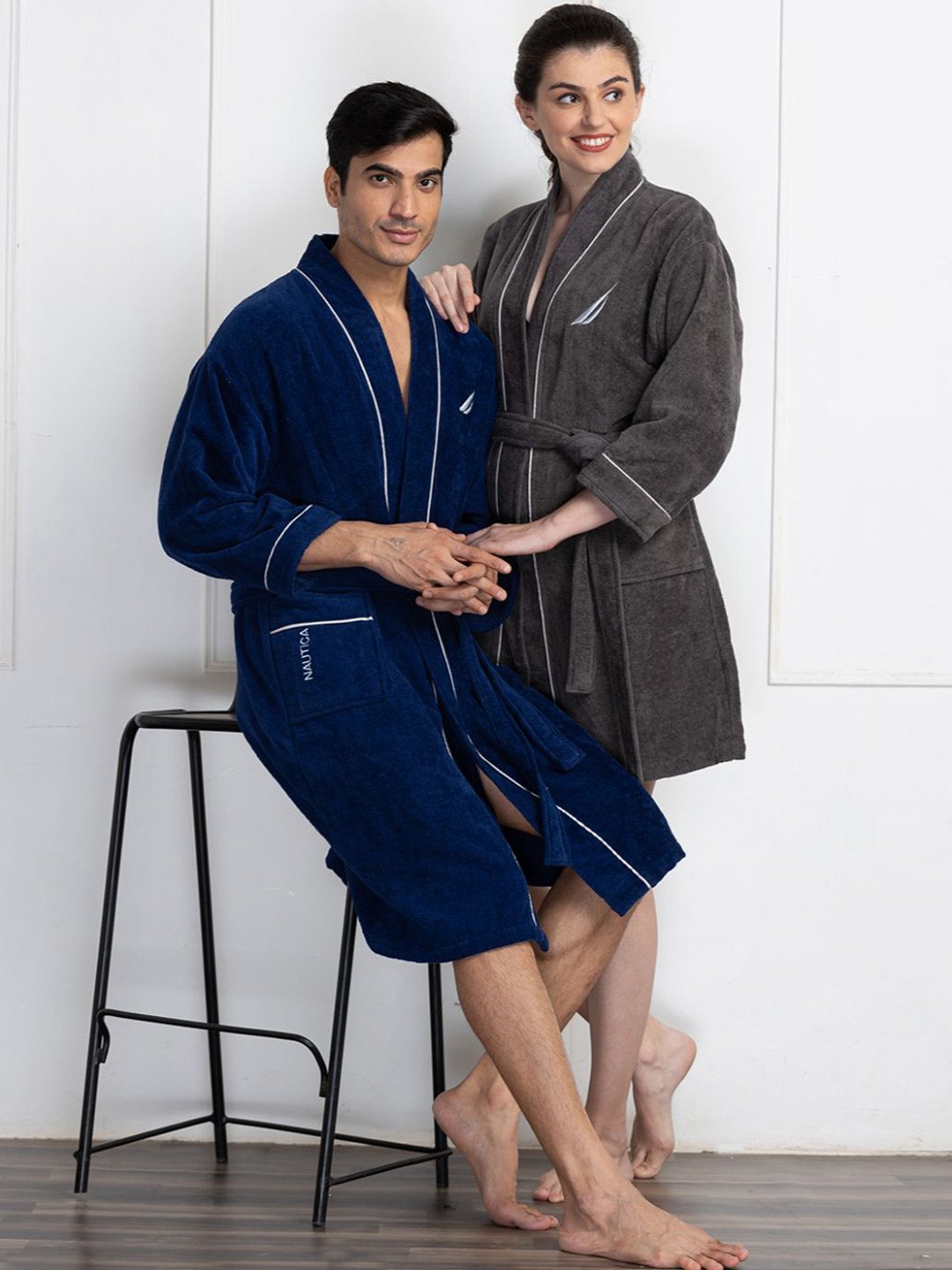 Nautica Luxurious Ultra Soft Navy Blue Cotton Drawstring Knee Length Set of 2 Bath Robe-M