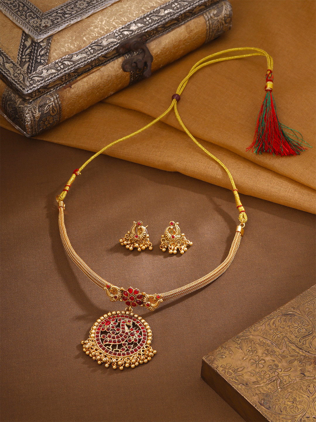 Yellow Chimes Women Pink & Gold-Plated Stone-Studded Peacock Choker Jewellery Set
