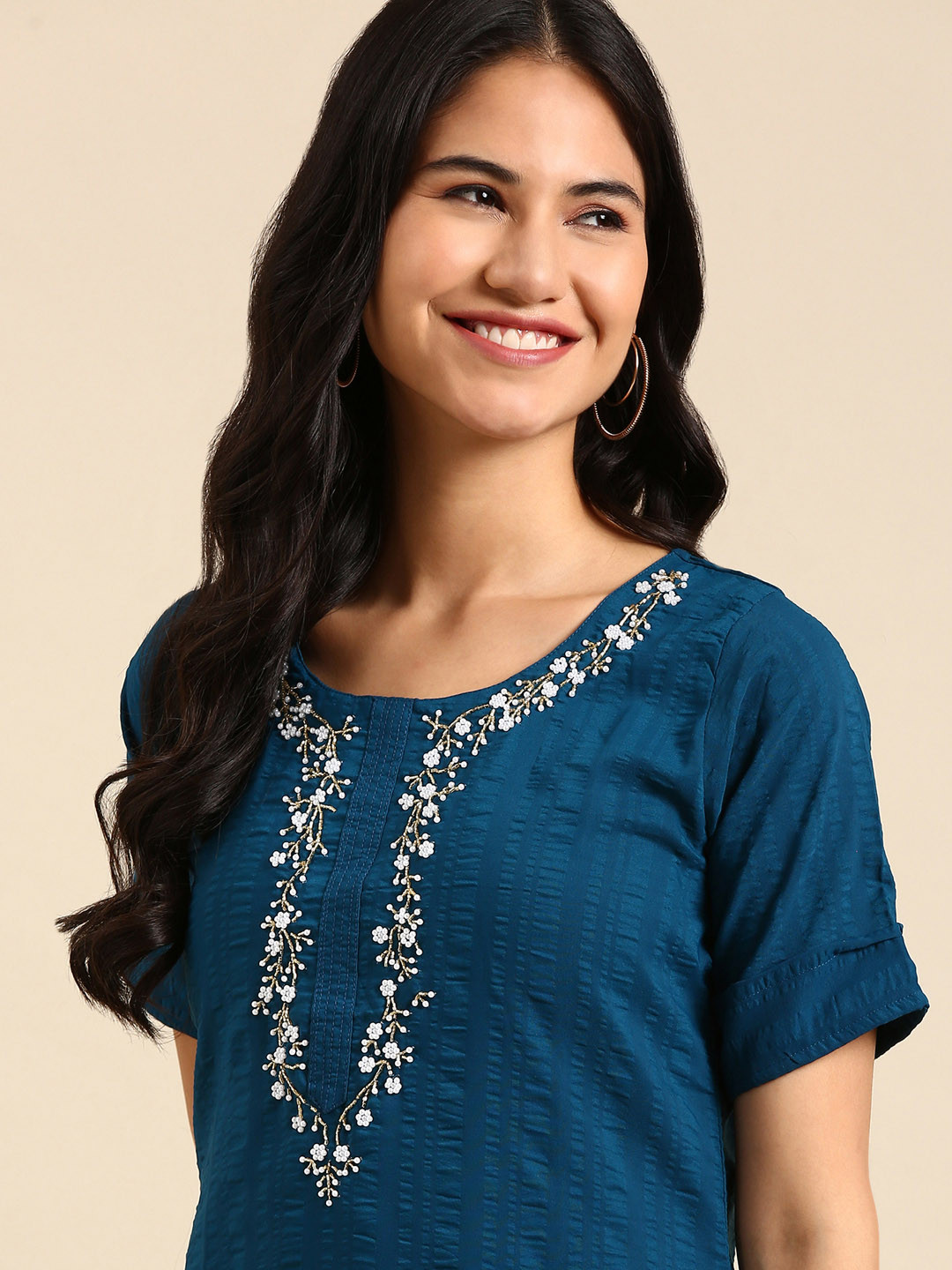 SHOWOFFFF Yoke Design Art Silk Kurta