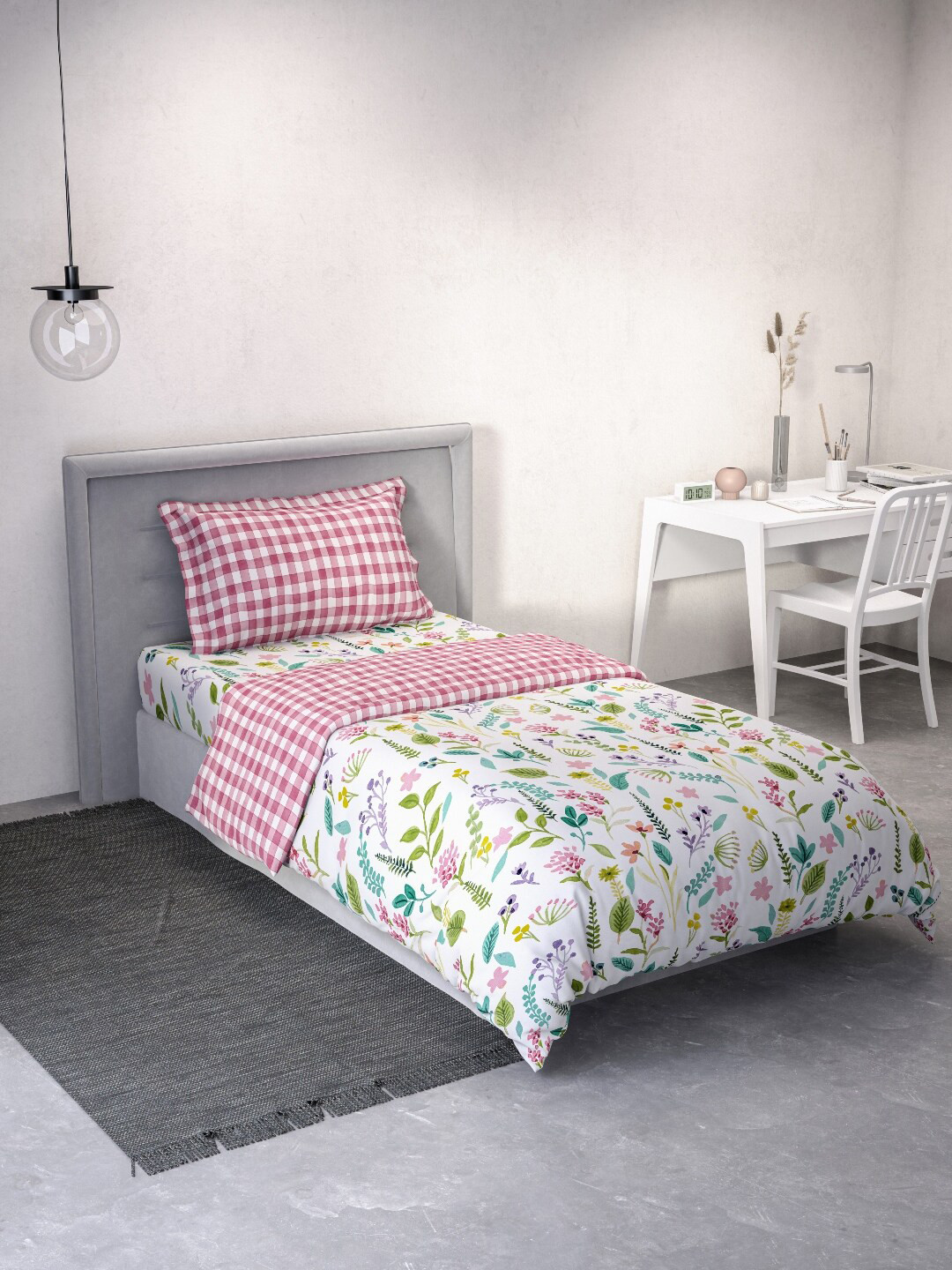 DDecor Pink & White Checks & Floral Printed 3-Piece Cotton Bedding Set