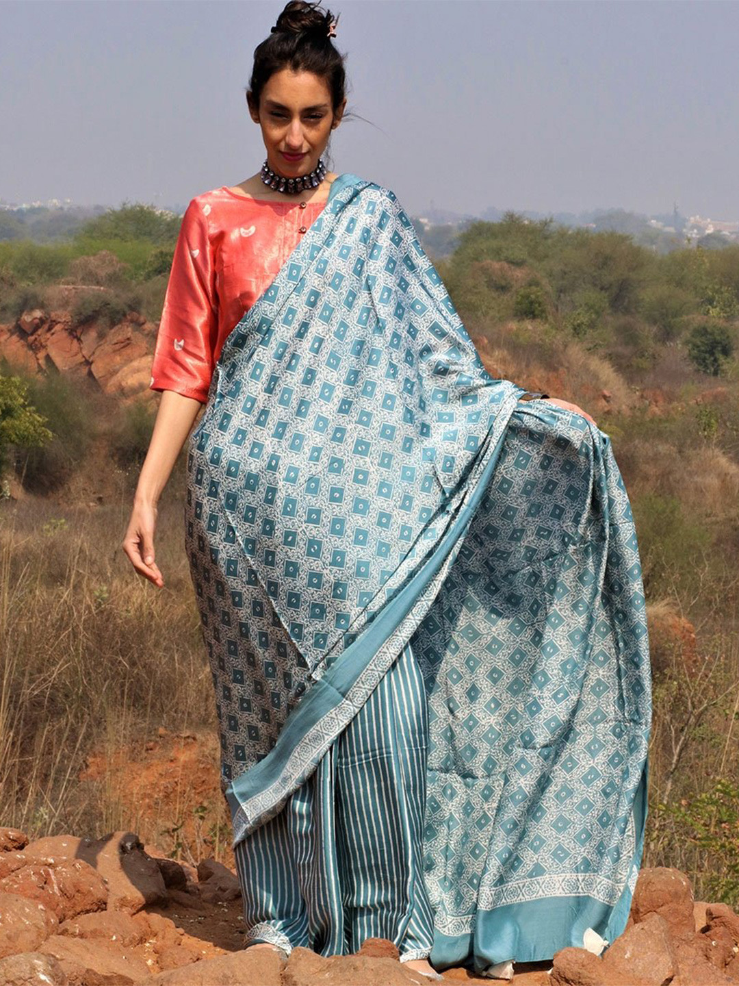 Chidiyaa Blue & White Geometric Printed Modal Silk Saree