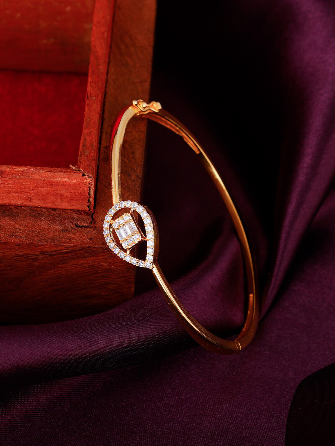 GIVA Women Gold-Toned & White Sterling Silver Cubic Zirconia Antique Gold-Plated Bangle-Style Bracelet