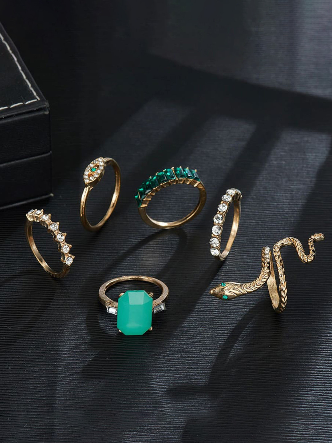 Fashion Frill Women Set of 6 Green & White Gold-Plated Finger Rings