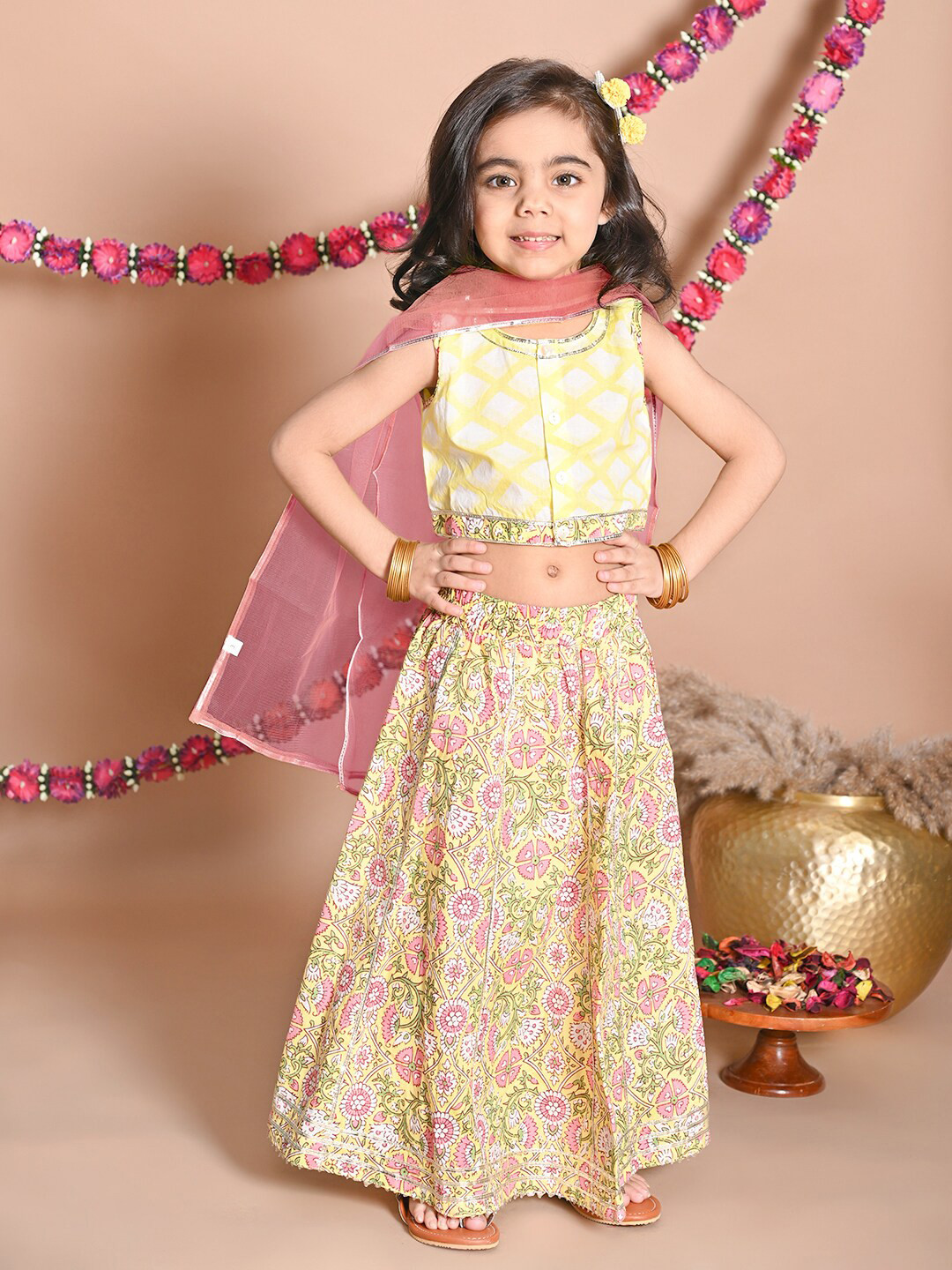 LIL PITAARA Girls Yellow & Pink Printed Pure Cotton Lehenga & Blouse With Dupatta