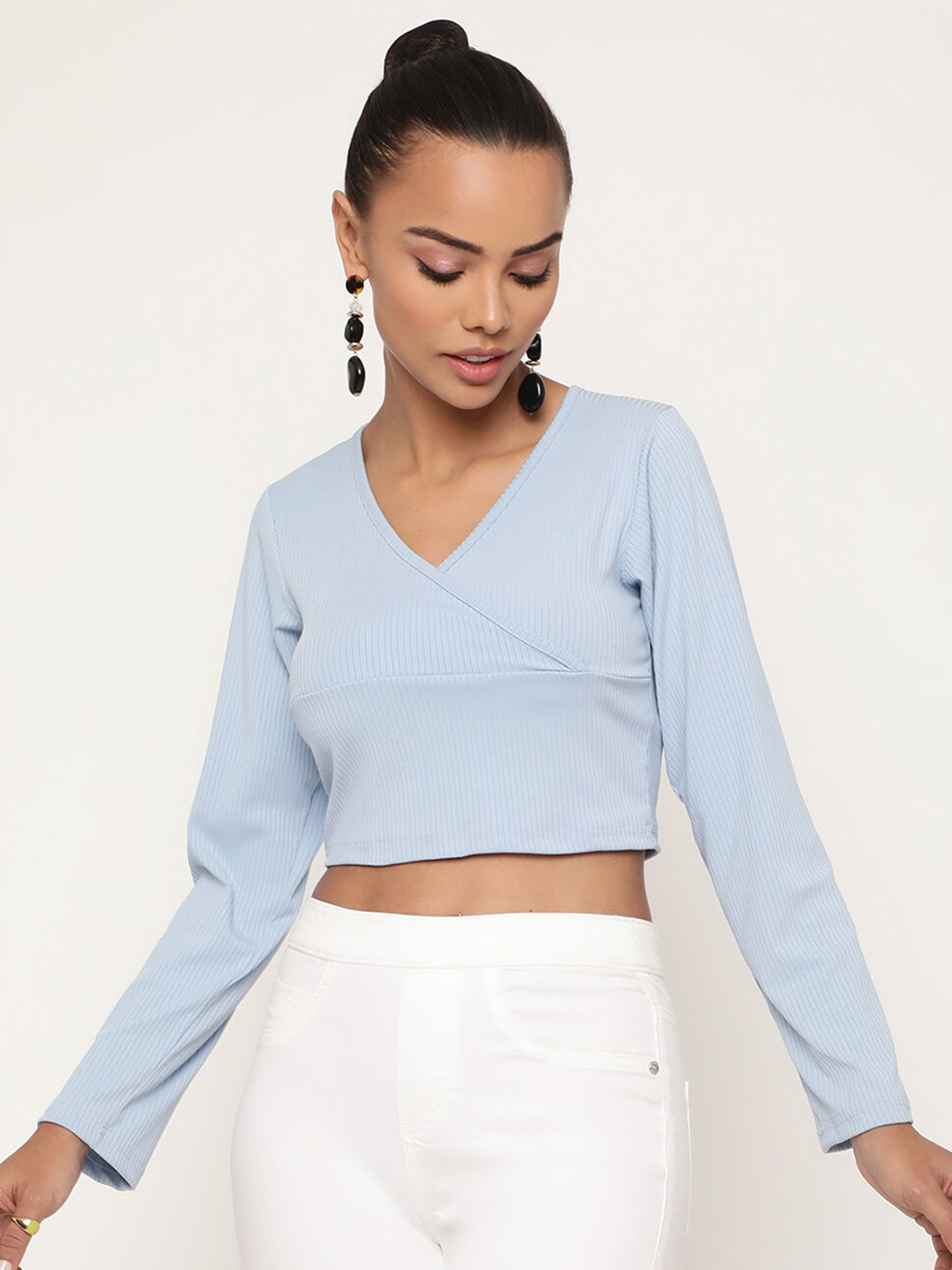 Sugathari Women Turquoise Blue Ribbed Crop Top