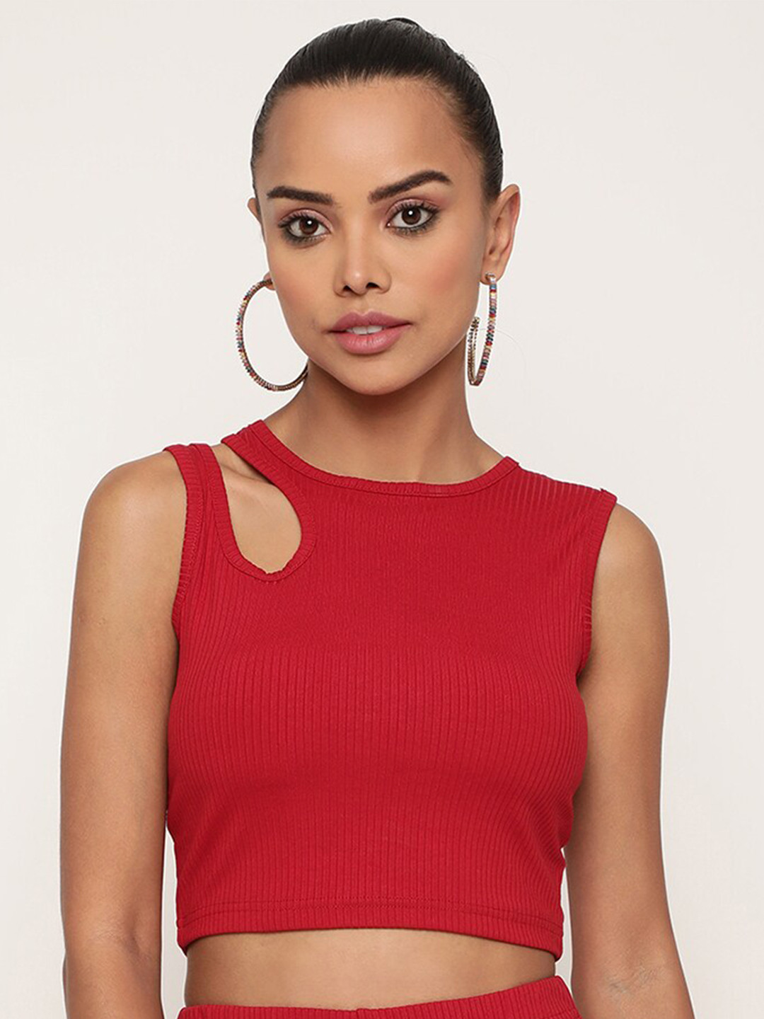 Sugathari Women Maroon Ribbed Crop Top