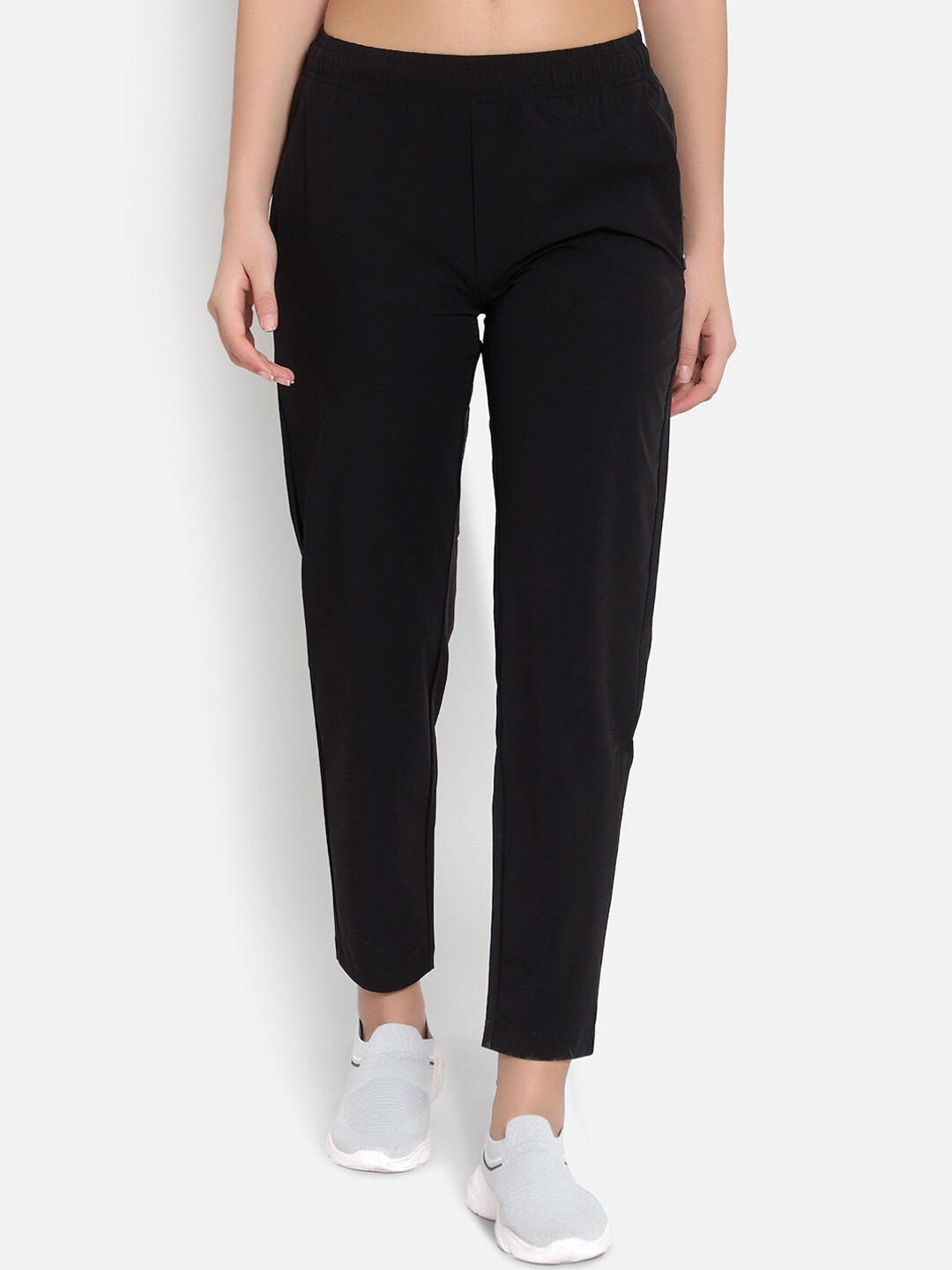 Anta Women Black Solid Tights