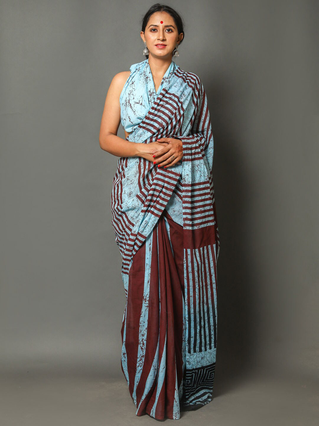 BUTA BUTI Turquoise Blue & Coffee Brown Striped Pure Cotton Saree