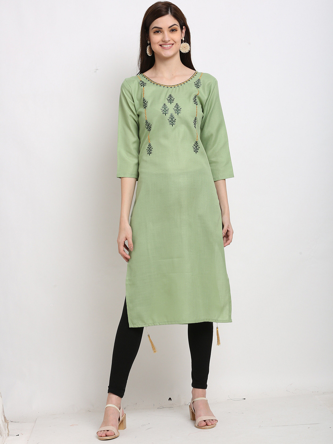 Rajnandini Embroidered Thread Work Pure Cotton Kurta