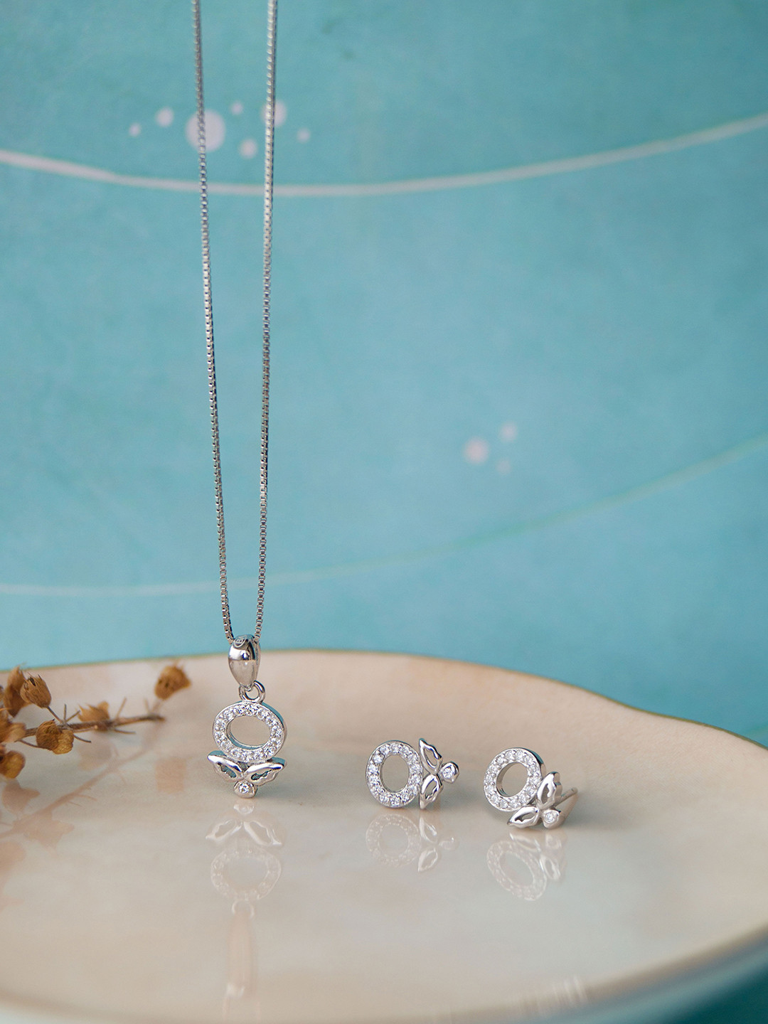 MANNASH Halo Silver Rhodium Plated Flower Sterling Silver CZ Pendant With Chain Set