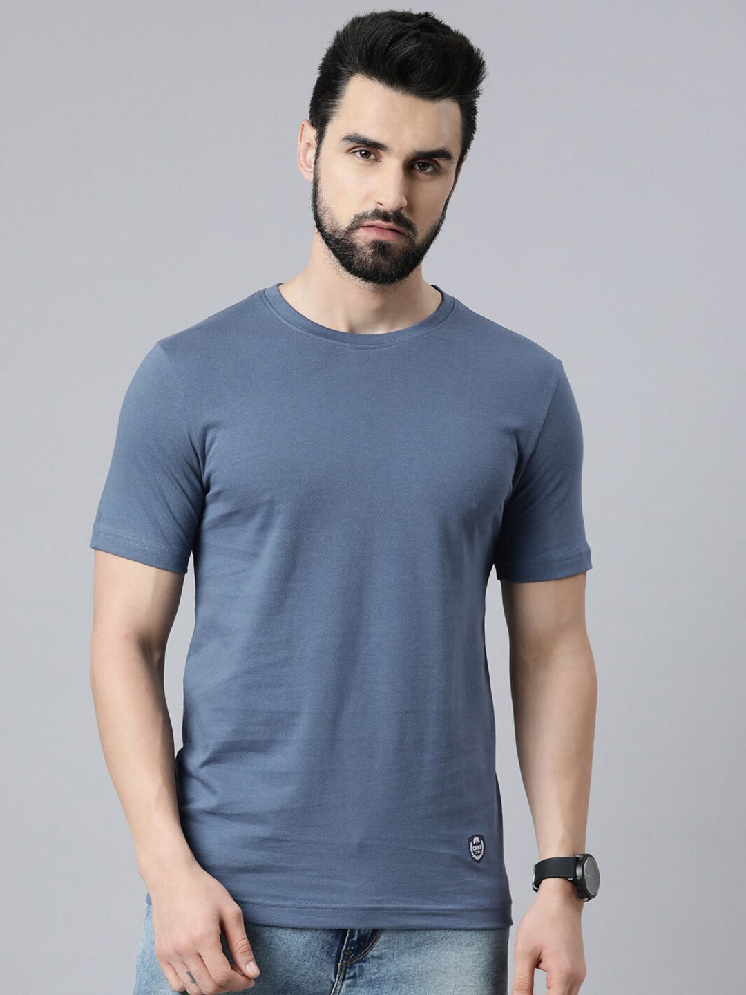 Chennis Men Blue Slim Fit Round Neck Cotton T-shirt