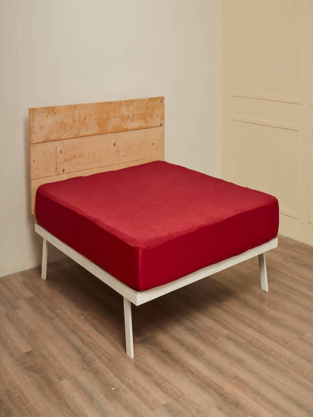 wakefit Maroon Cotton Waterproof King Size Mattress Protector