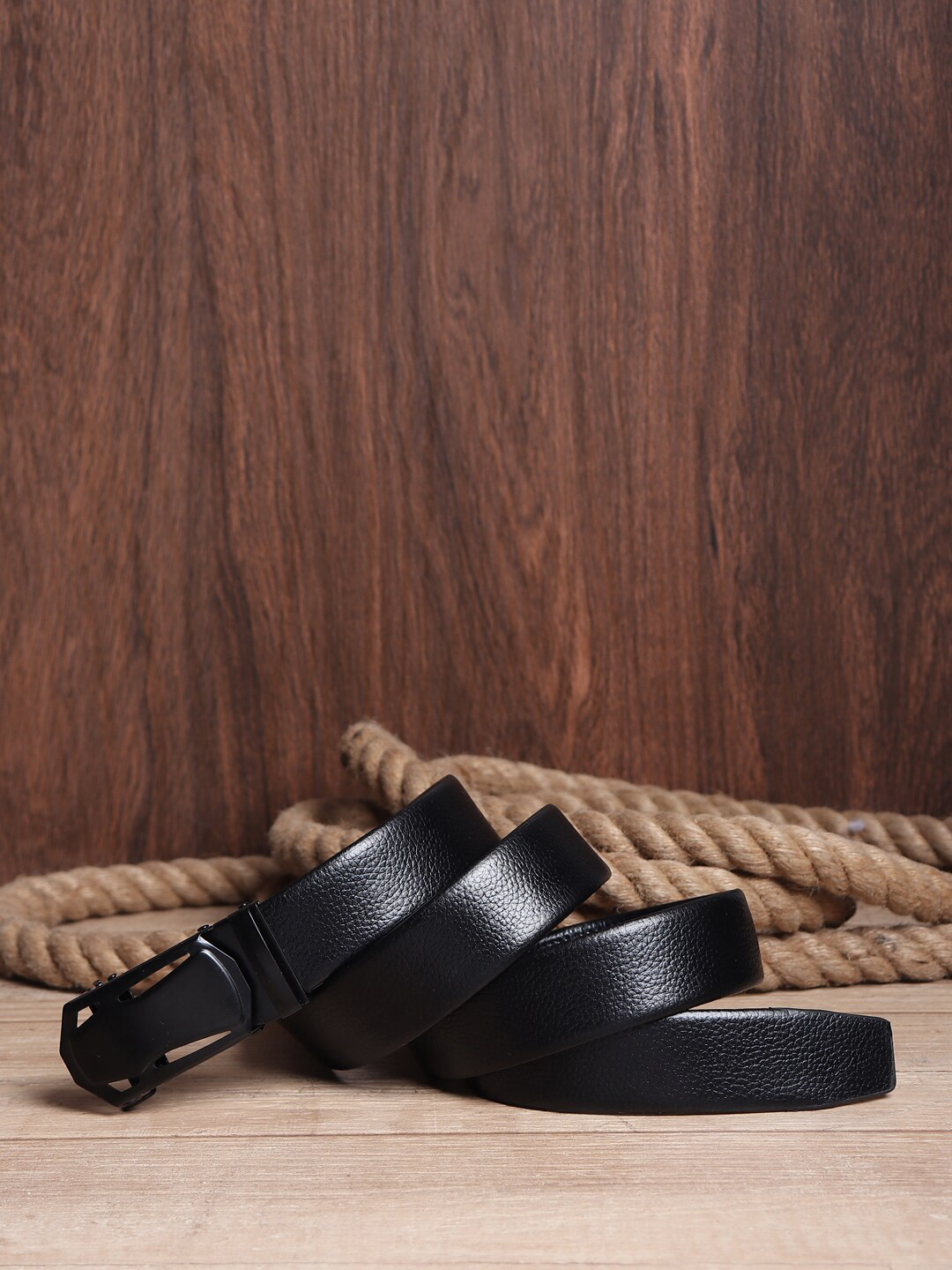 WILD EDGE Men Black Textured Belt