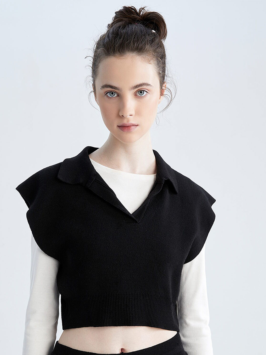 DeFacto Women Black Ribbed Sweater Vest
