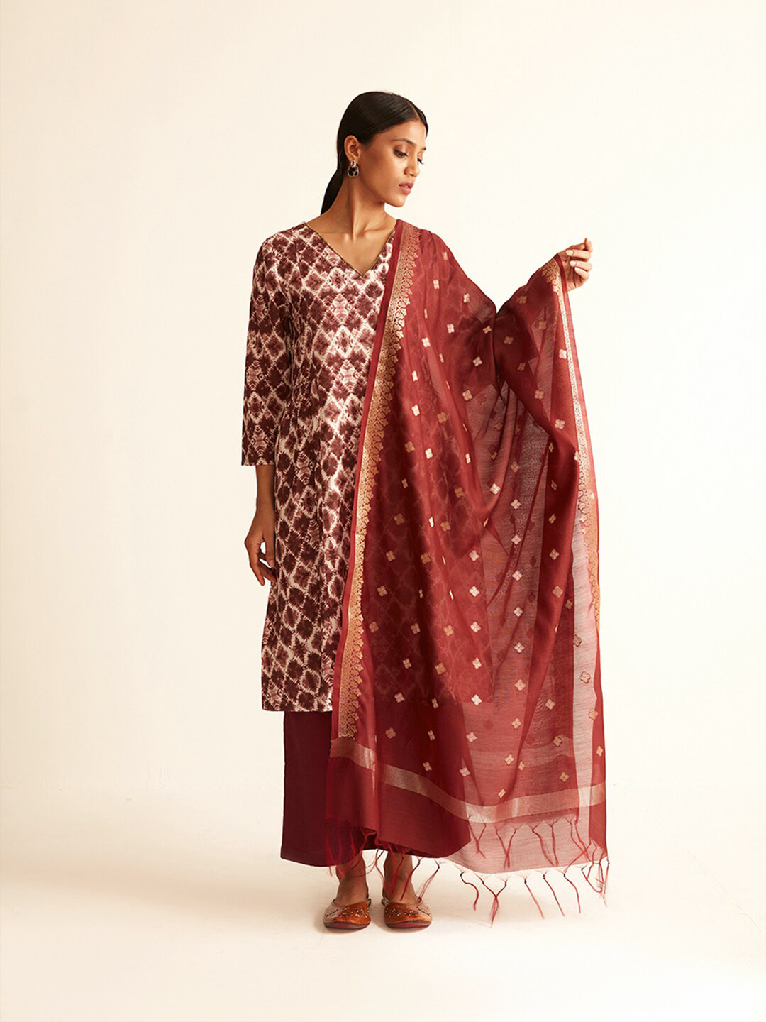 Ancestry Maroon & Gold-Toned Woven Design Pure Silk Dupatta with Zari