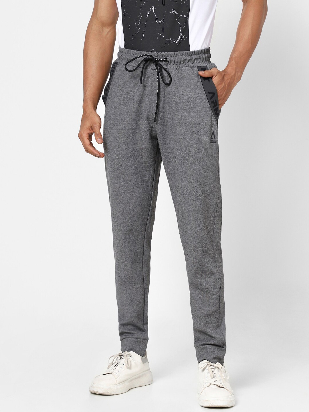 Must haves stadium online joggers