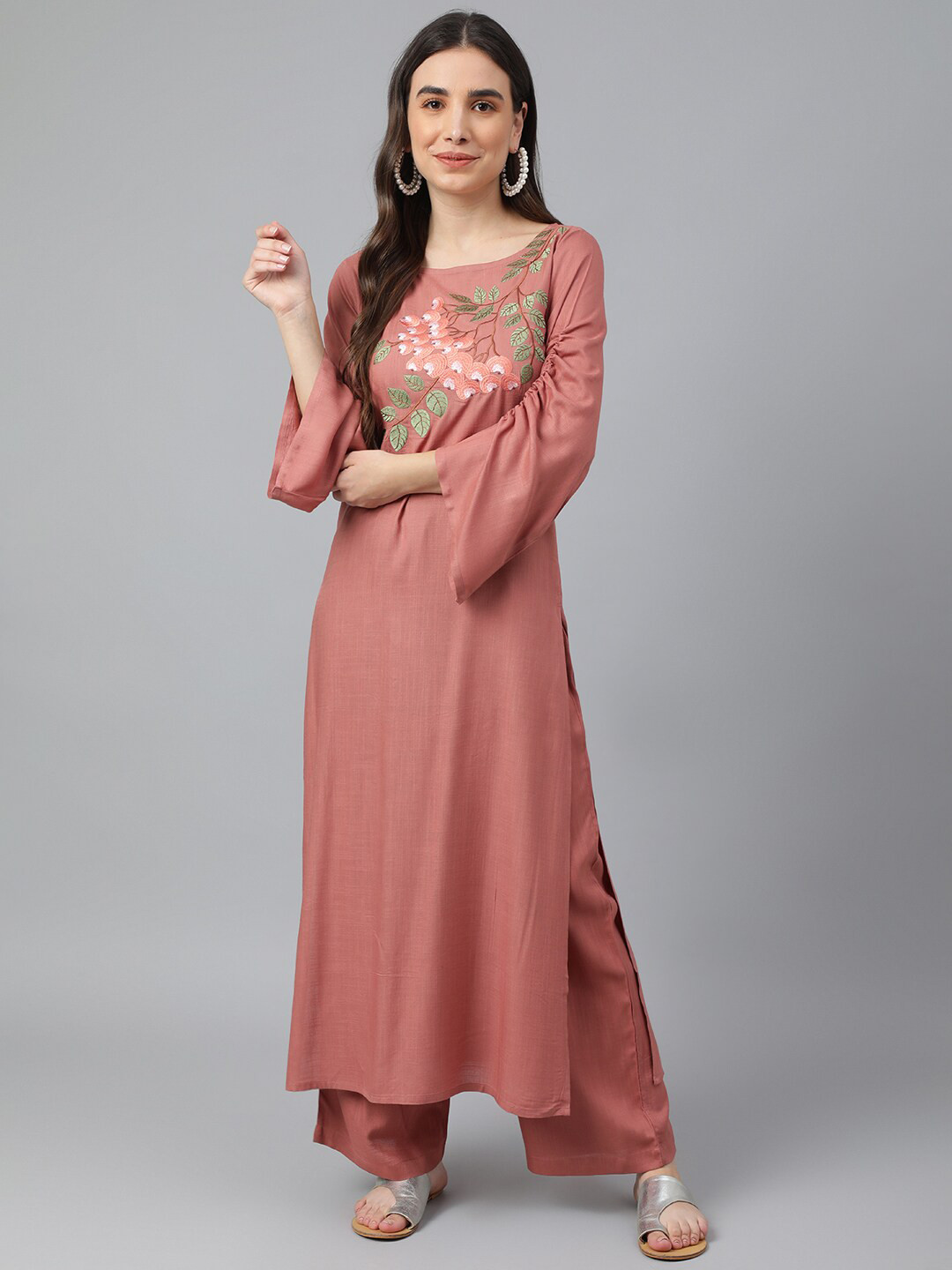 Idalia Women Rose Gold Floral Embroidered Thread Work Kurta with Trousers