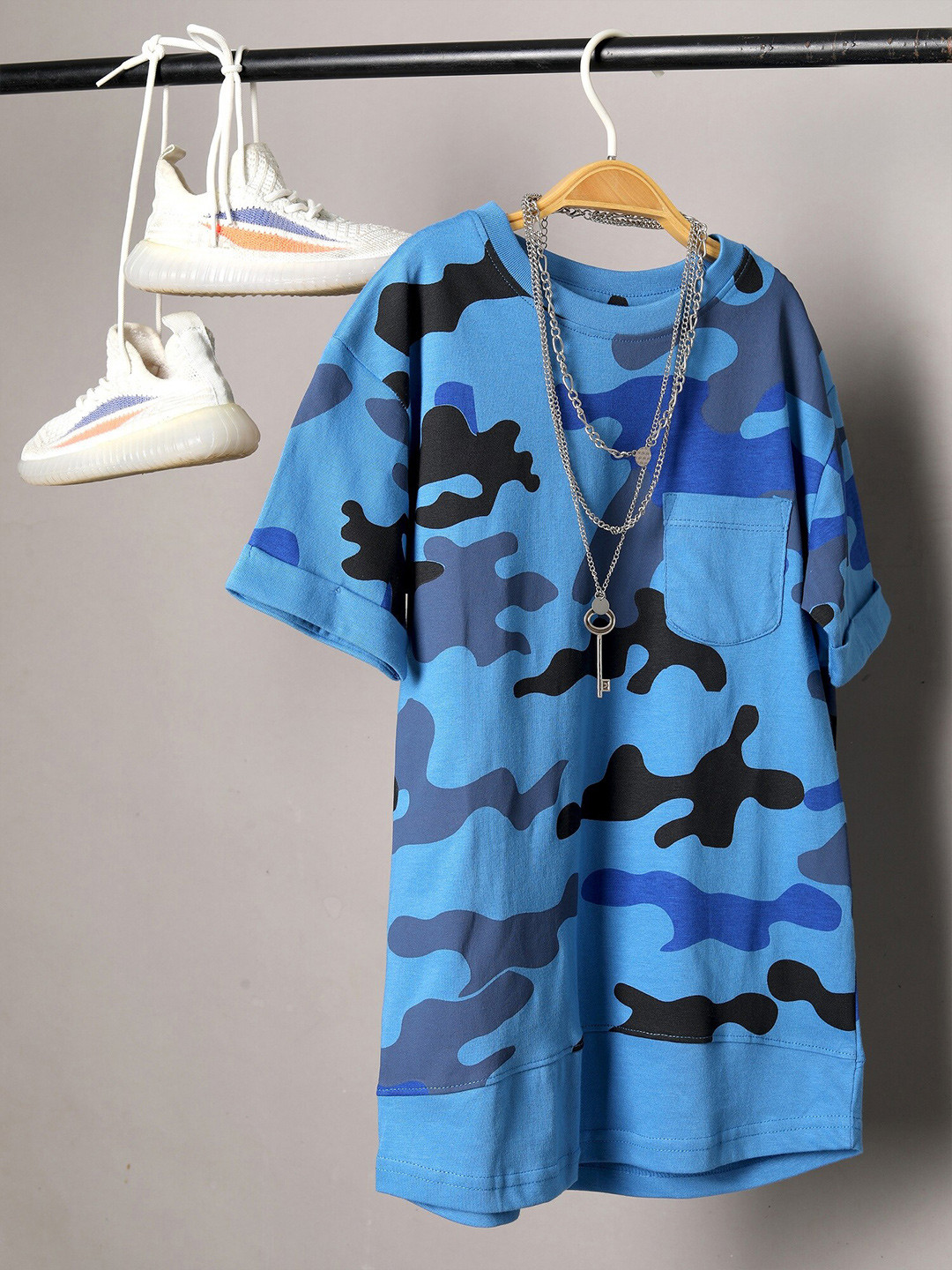 Jumping Joey Boys Blue & Black Camouflage Printed Drop-Shoulder Sleeves Pure Cotton T-shirt