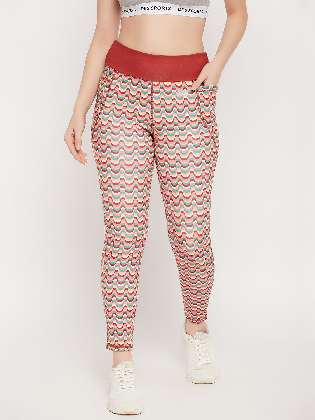 Clovia Women Rust-Brown & Pink Printed High-Rise Snug-Fit Ankle-Length Active Tights