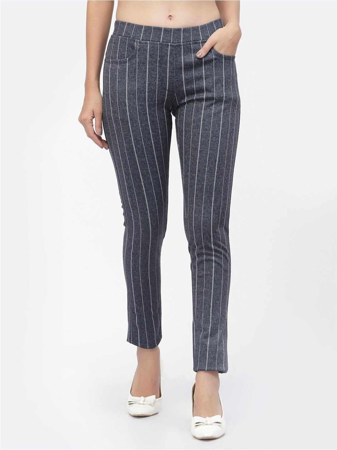 Westwood Women Blue Skinny Fit Striped Jeggings