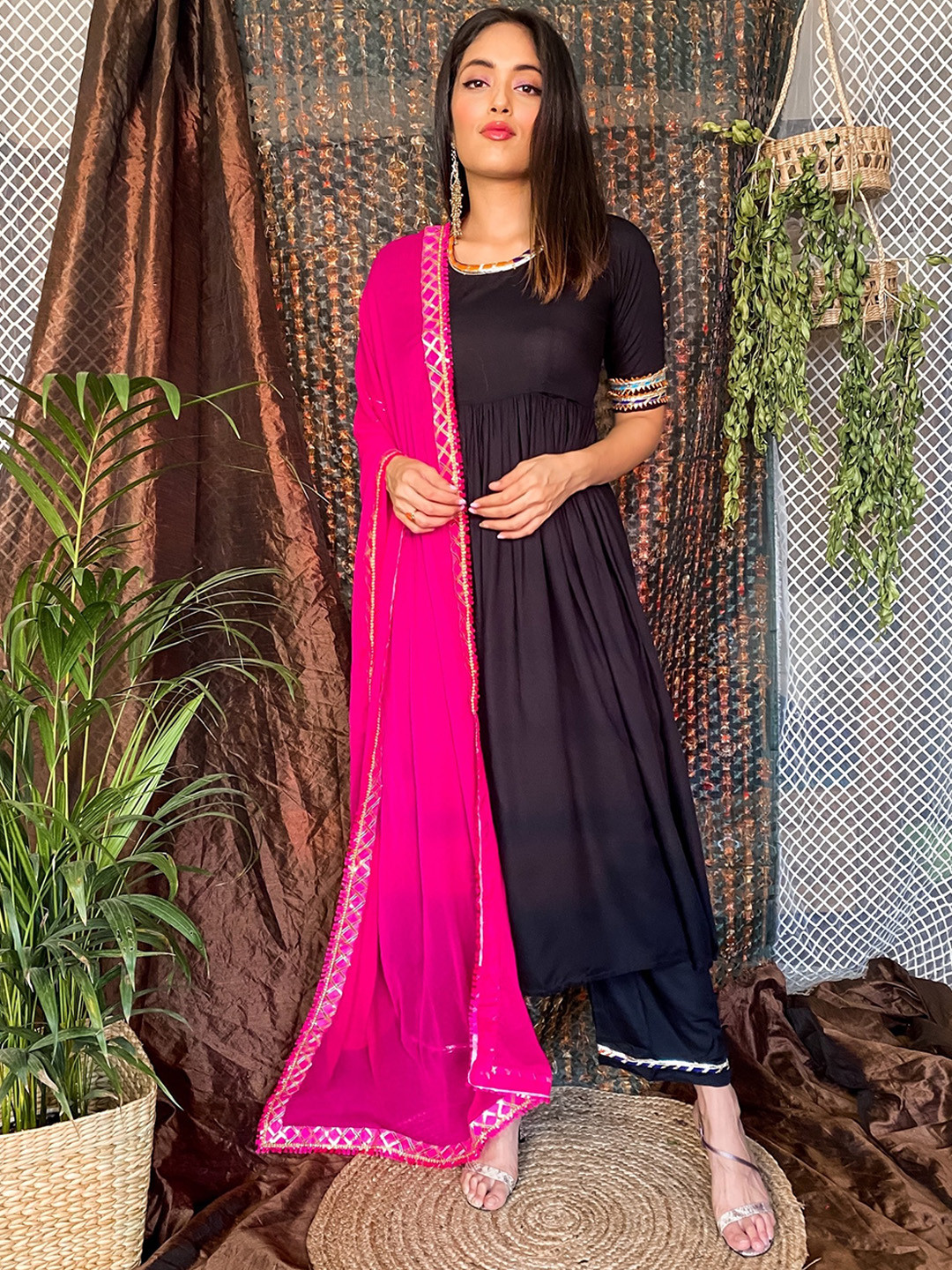 Thread & Button Women Black Kurta with Trousers & With Dupatta