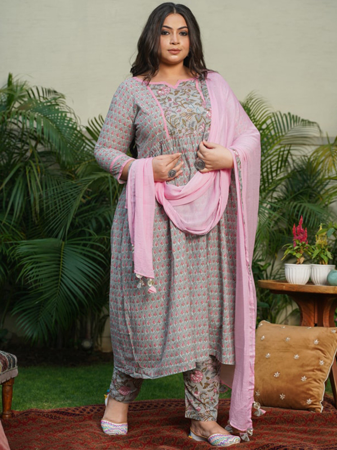 NANGALIA RUCHIRA Women Plus Size Grey Embroidered Thread Work Pure Cotton Kurta with Churidar & With Dupatta