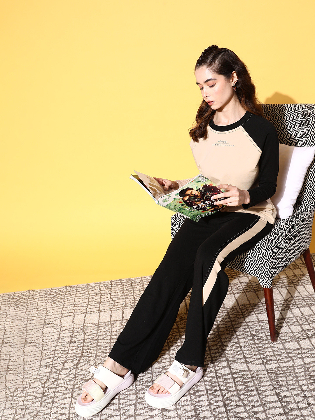 ANWAIND Peach & Black Typography Printed Pure Cotton Top With Trouser