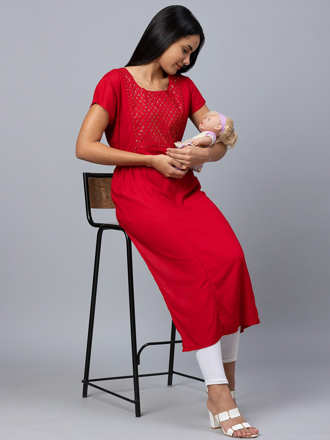 AV2 Red Sequined Embellished Maternity Kurta