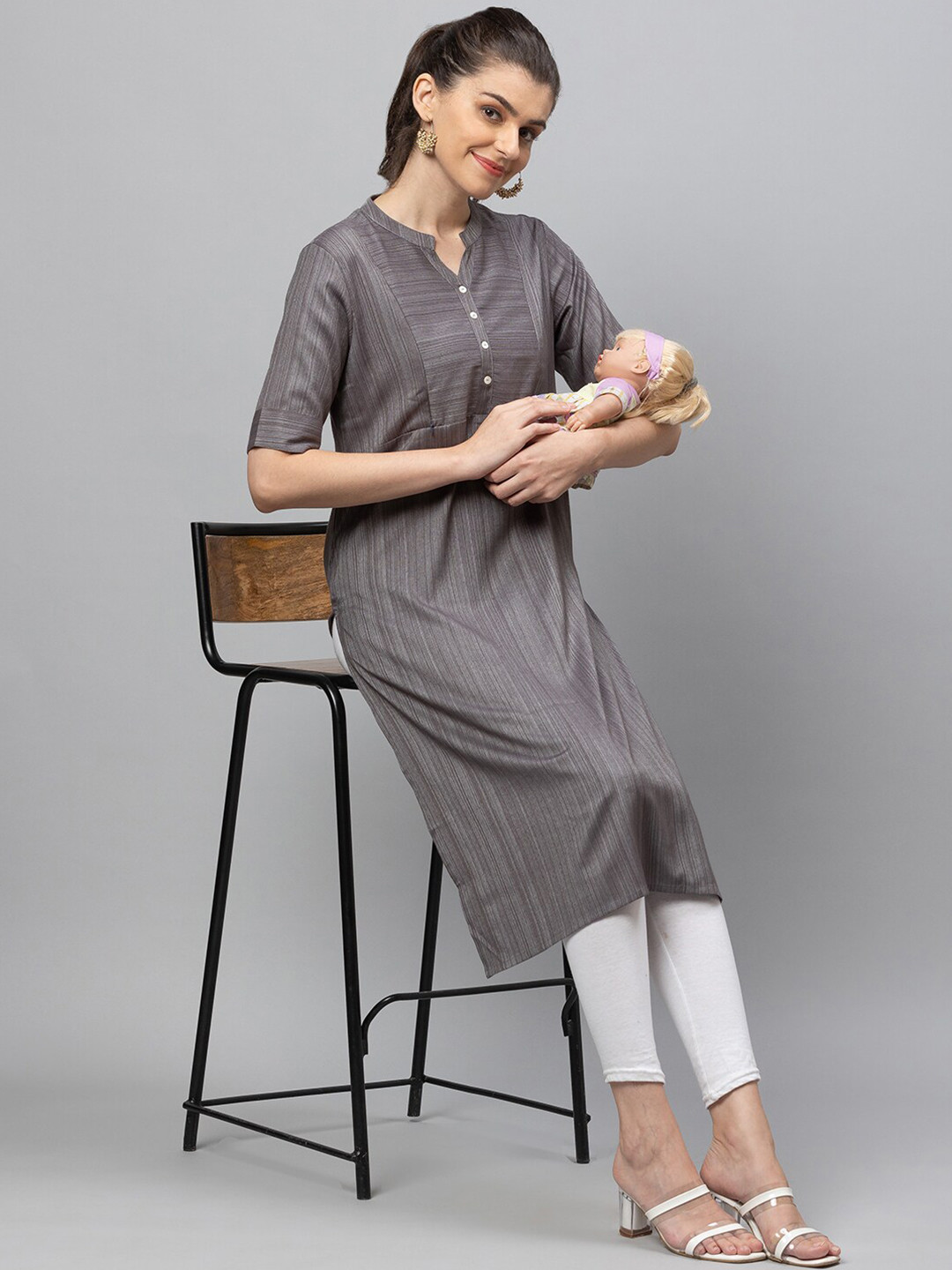 AV2 Grey Short Sleeves Regular Maternity Kurta