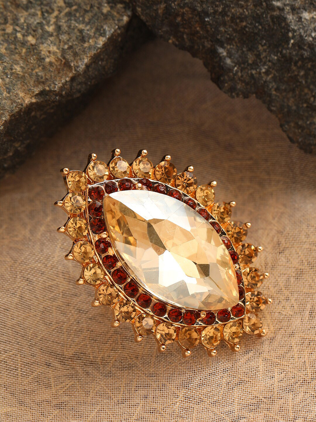 SOHI Gold-Plated & Brown Stone-Studded Finger Ring