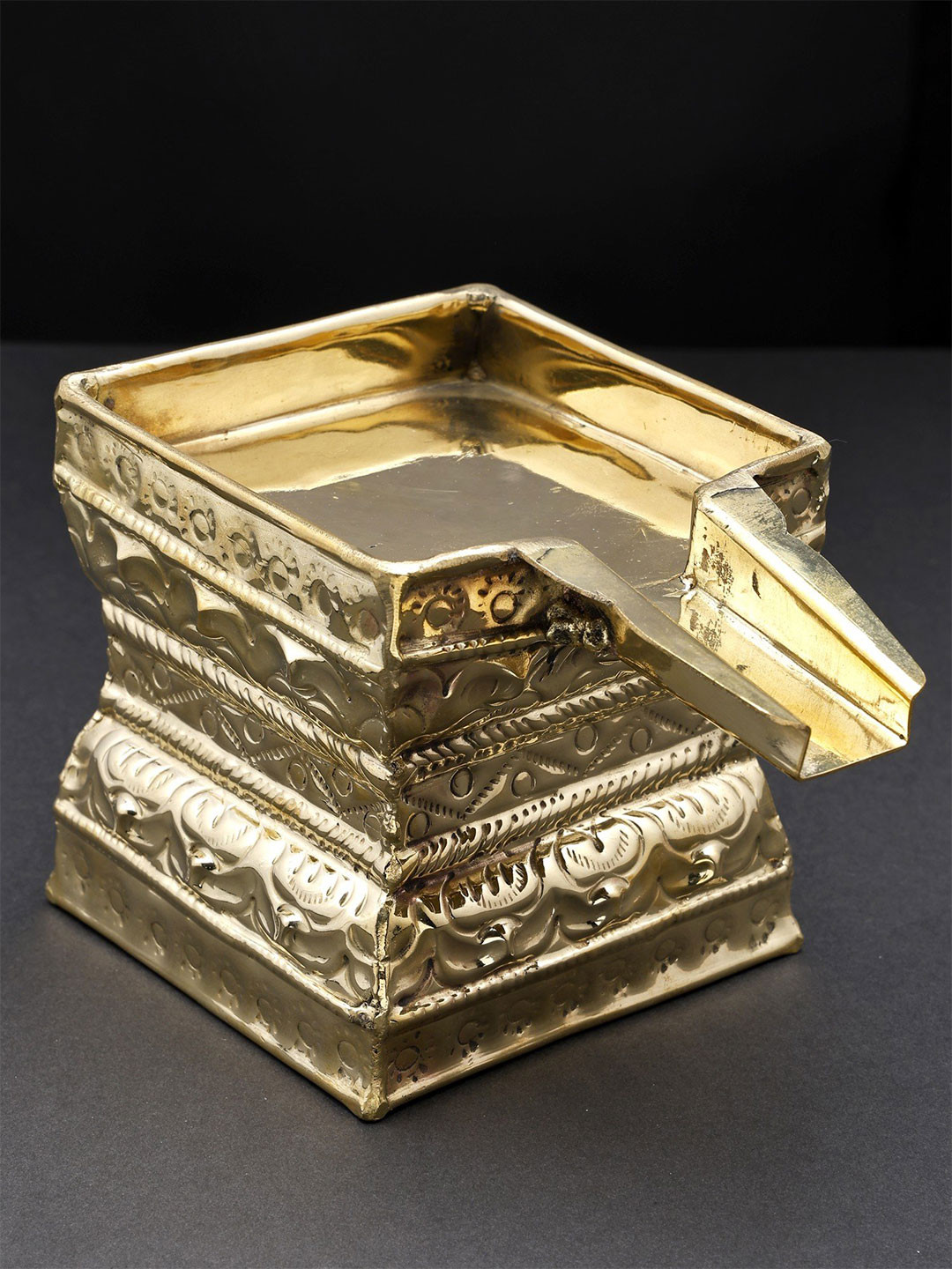 Exotic India Abhisheka Patra In Brass Pooja Essential