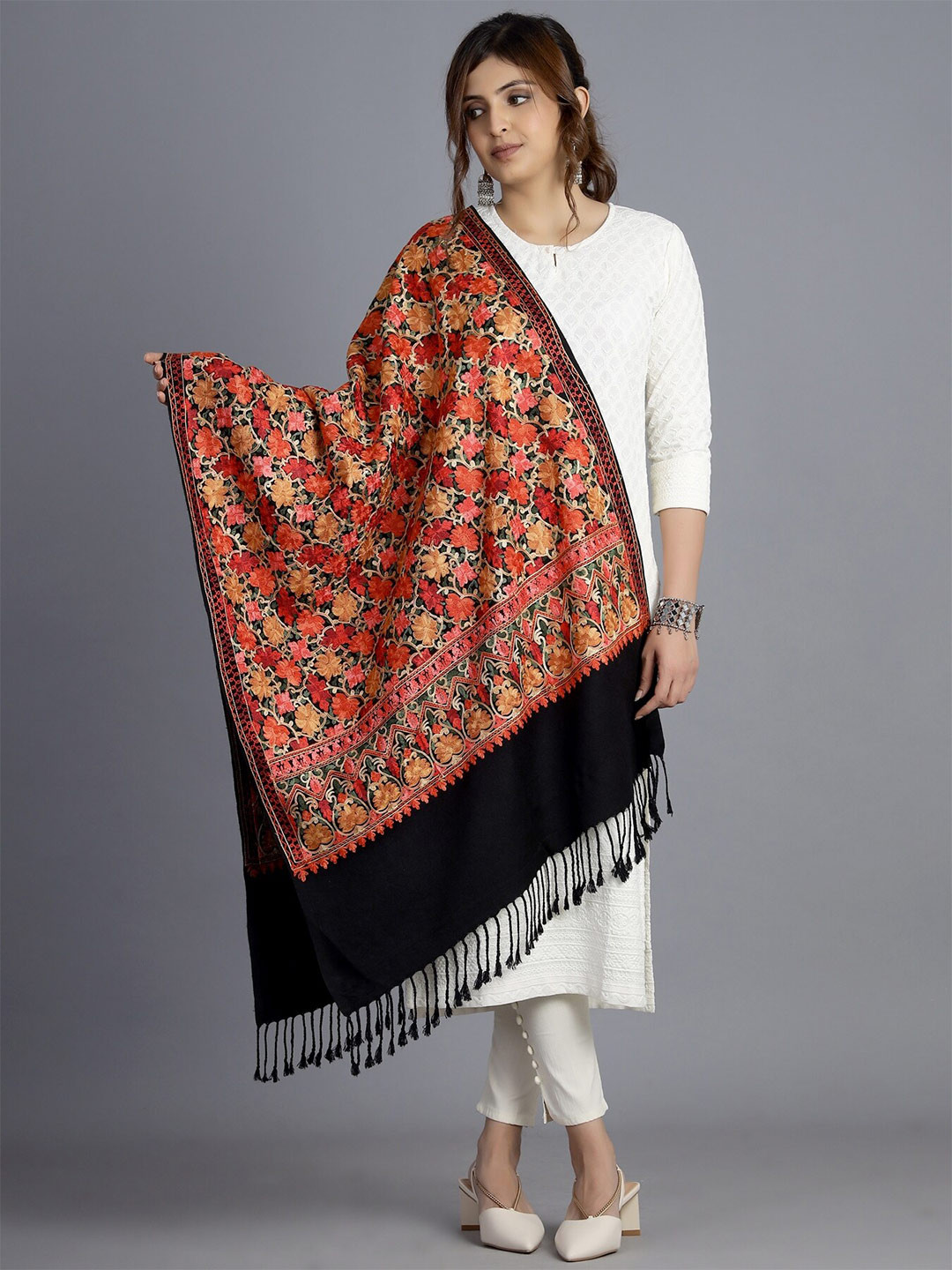 HANDICRAFT PALACE Women Black & Red Floral Embroidered Wool Stole