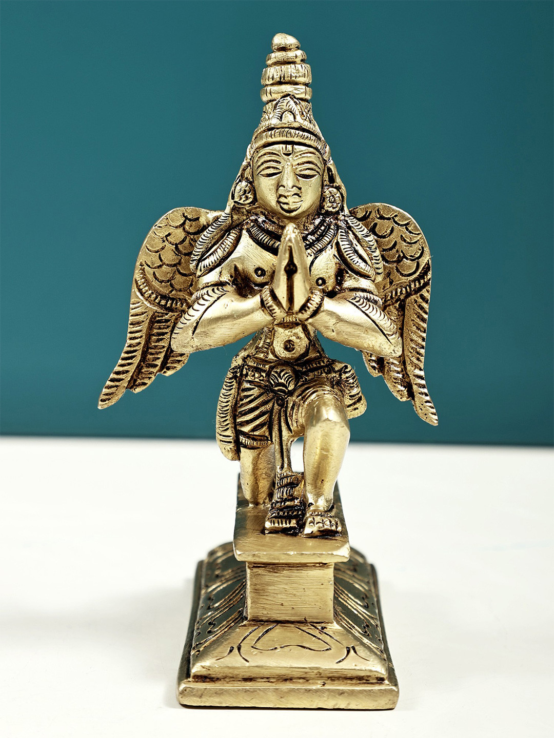 Exotic India Gold Toned Garuda Namaskara Mudra Religious Idol Showpiece