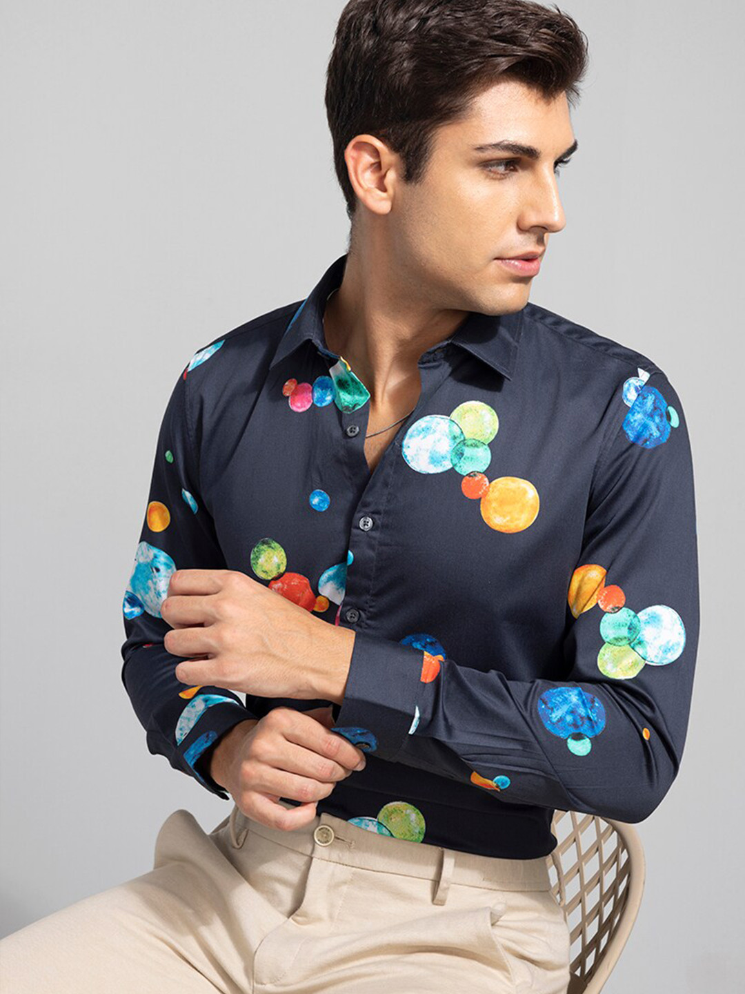 Snitch Slim Fit Printed Casual Cotton Shirt