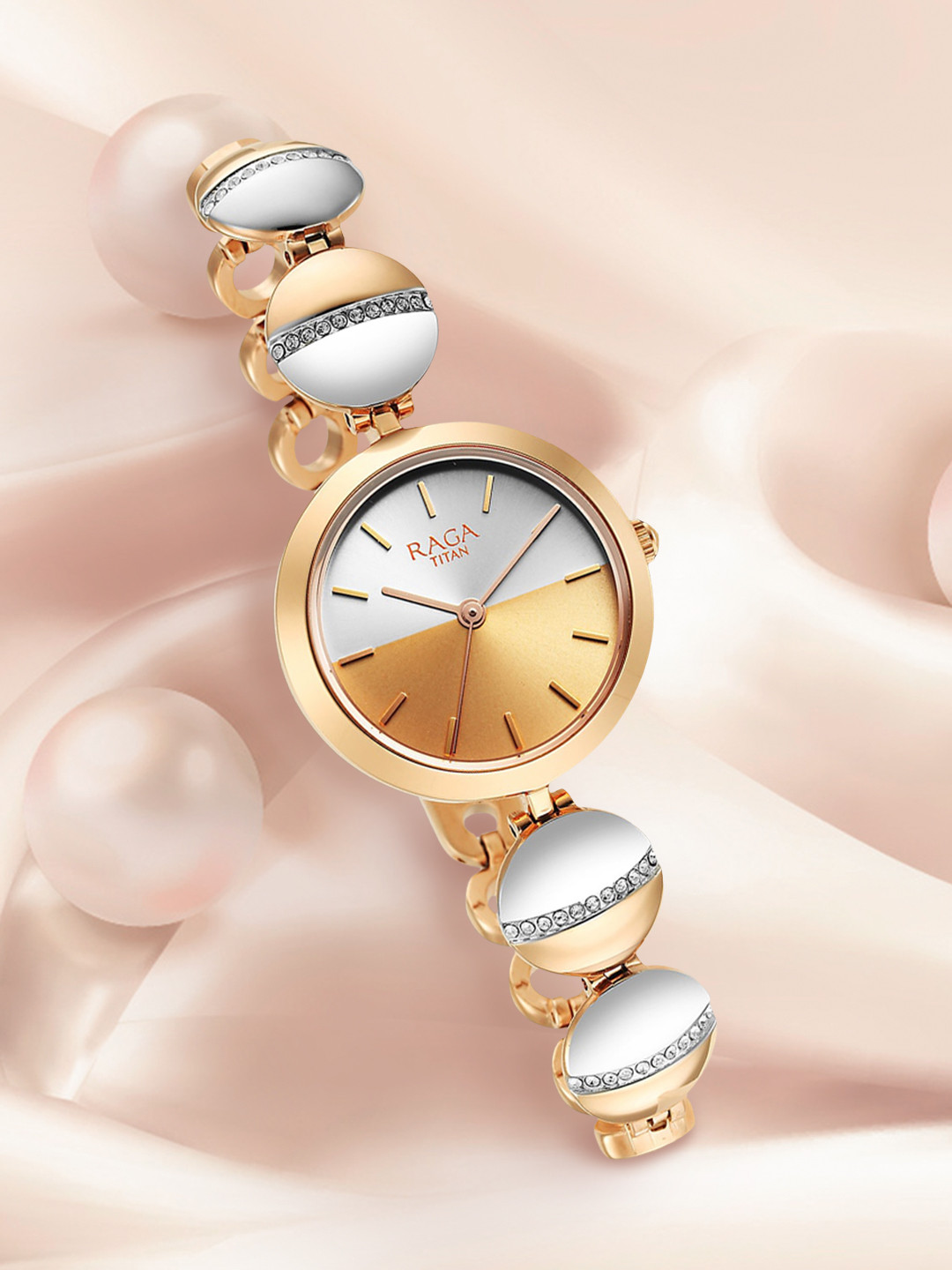 Titan Women Pack Of 2 Silver-Toned Brass Dial & Rose Gold Toned Stainless Steel Bracelet Style Straps Analogue Watch 2606KM01